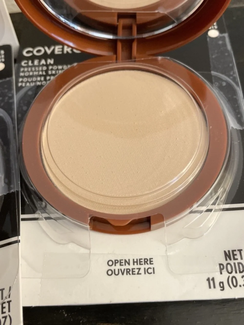 Covergirl Clean Pressed Powder, 125 Buff Beige, With Talc x3